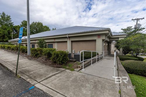 101 Villa Dr, Daphne, AL, 36526-4671 | Card Image