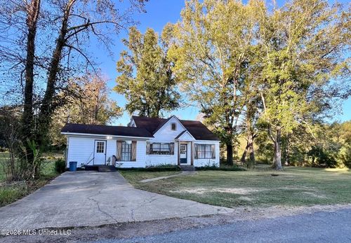 105 Charles Allen St, Pinola, MS, 39149-3072 | Card Image