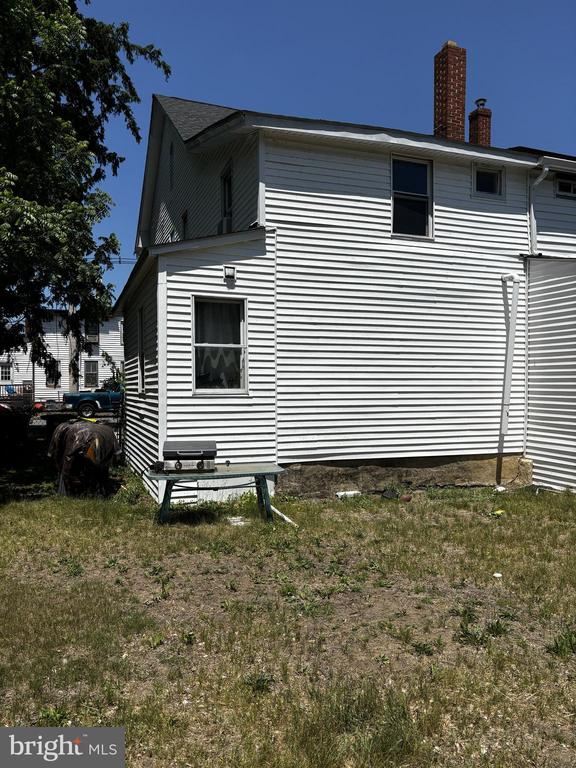 Residential in MOUNT HOLLY