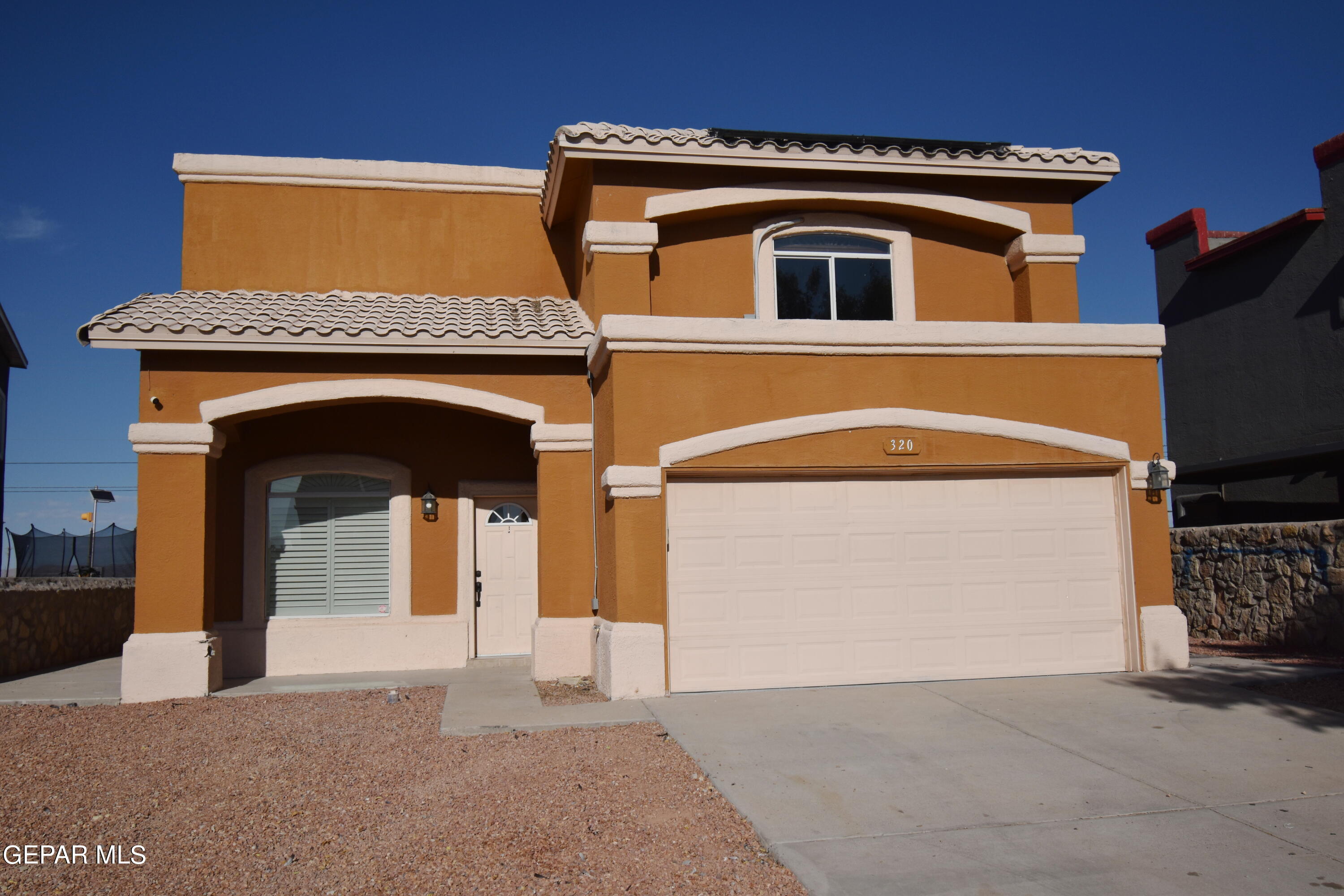 Warren Belin Dr, El Paso, TX 79928