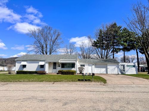 1400 S 11th Street Street, Prairie Du Chien, WI, 53821 | Card Image