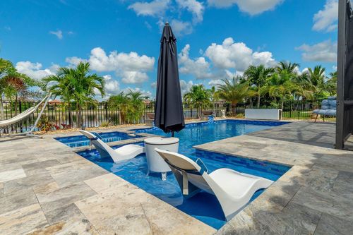 3011 Strada Ct, Royal Palm Beach, FL, 33411-1411 | Card Image