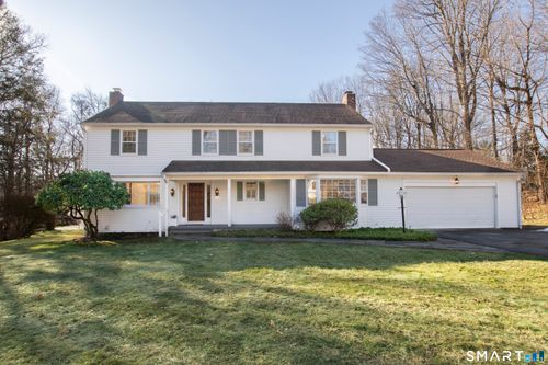 9 Victoria Ln, Westport, CT, 06880-2155 | Card Image