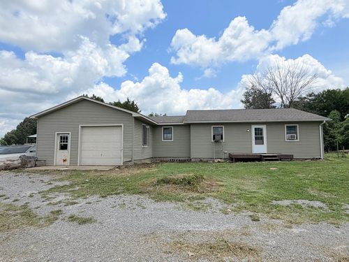 855 Beech Hollow Rd, Harrisburg, IL, 62946-5657 | Card Image