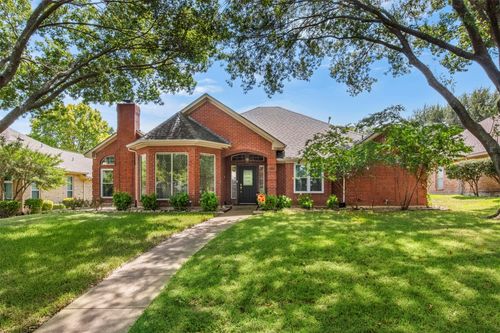 1512 Nettleton Dr, DeSoto, TX, 75115-7744 | Card Image