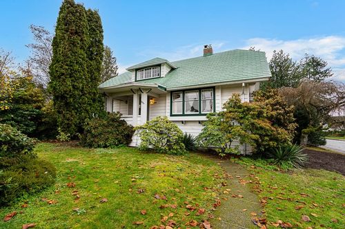 1204 Grand Blvd, North Vancouver, BC, V7L3X4 | Card Image