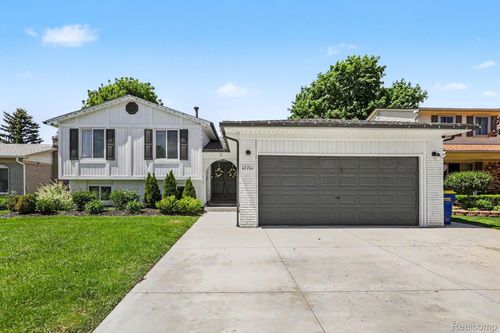 47701 Concord Rd, Macomb, MI, 48044-2547 | Card Image