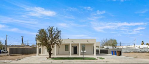 1212 Brownlee Ave, Las Cruces, NM, 88005-2451 | Card Image