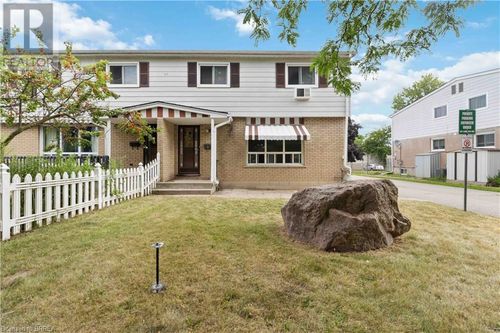 23-55 Metcalfe Cres, Brantford, ON, N3R2L7 | Card Image