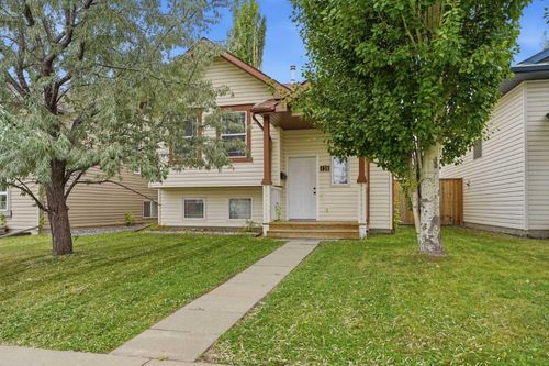 120 Kentwood Dr, Red Deer, AB, T4P0A5 | Card Image