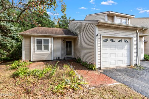 8 Wilan Ln, Albany, NY, 12203-4400 | Card Image