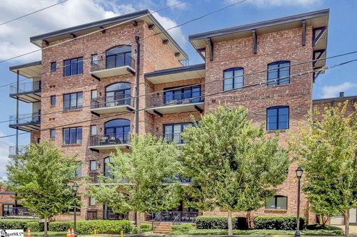 unit-106-110 N Markley St, Greenville, SC, 29601-2456 | Card Image