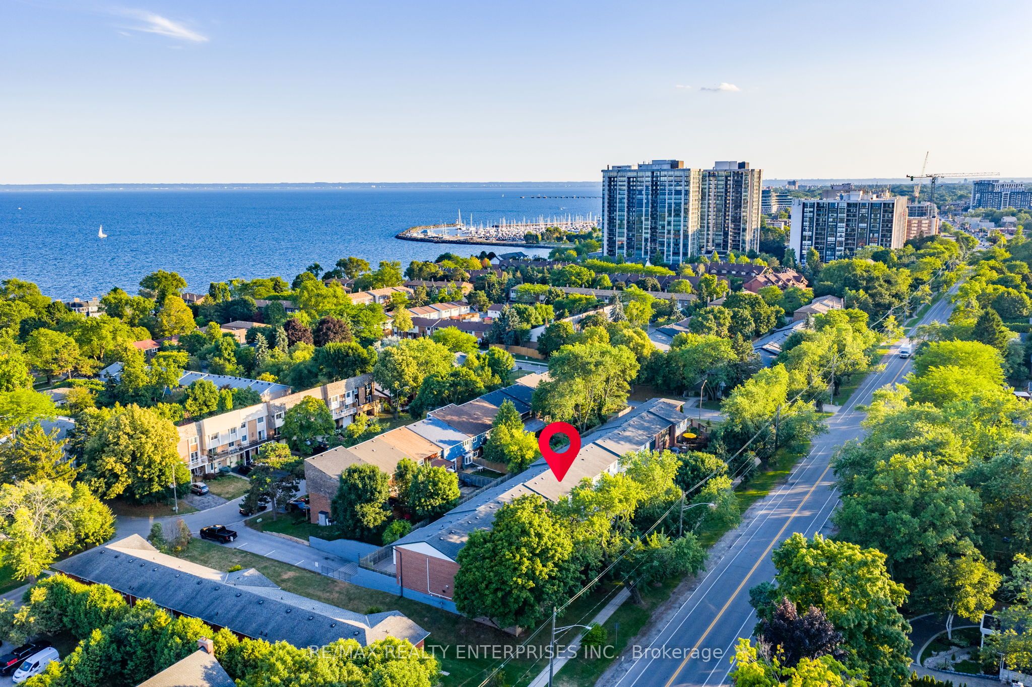 5 - 2056 Lakeshore Rd W, For Sale in Oakville - eXp Realty