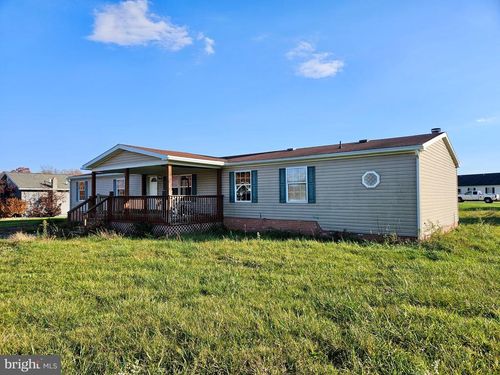 3950 Water St, BROAD TOP, PA, 16621-8383 | Card Image