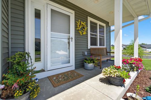 1916 Eggum Road, Mount Horeb, WI, 53572 | Card Image