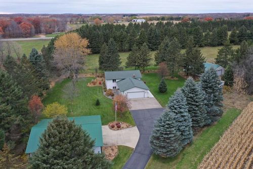 303 11th St Sw, Saint Stephen, MN, 56375-9610 | Card Image