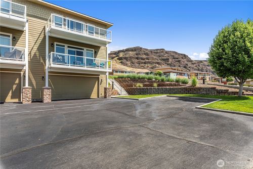 d39-9159 Riverview Way Nw, Quincy, WA, 98848-9134 | Card Image