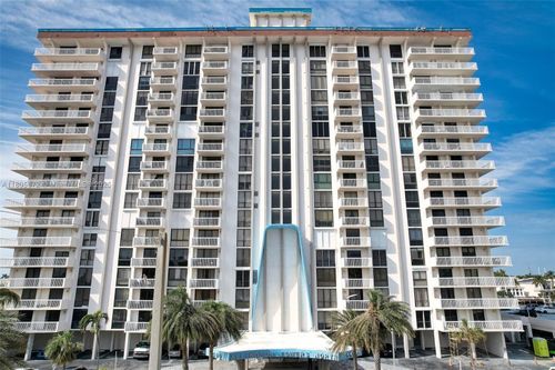 apt-7j-1500 S Ocean Dr, Hollywood, FL, 33019-2347 | Card Image