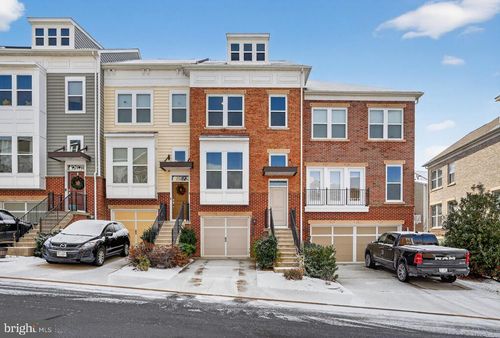 42671 Redeemer Ter, BRAMBLETON, VA, 20148-8070 | Card Image