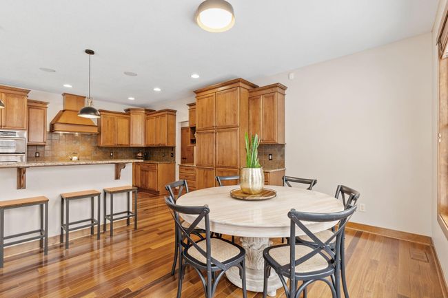 9256 Gateway Ln, House other with 5 bedrooms, 5 bathrooms and null parking in Eden Prairie MN | Image 17
