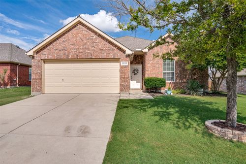 2820 Saddlebred Trl, Celina, TX, 75009-4618 | Card Image
