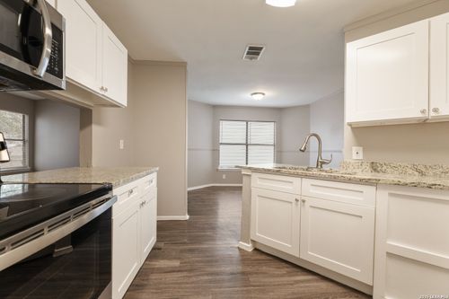 4122 Alaskian Sunrise, San Antonio, TX, 78244-1265 | Card Image