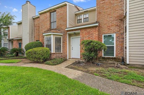 9855 Siegen Ln, Baton Rouge, LA, 70810-4704 | Card Image