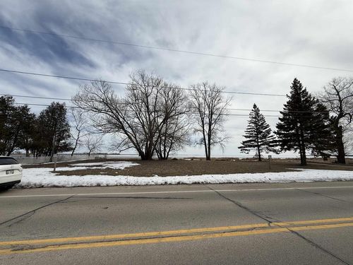 141 W Bayshore Street, Marinette, WI, 54143 | Card Image