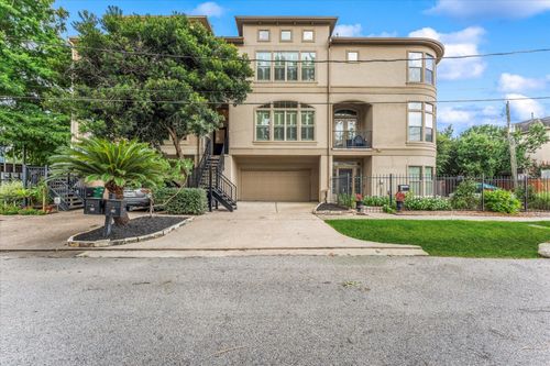 906 Reinicke St, Houston, TX, 77007-5190 | Card Image
