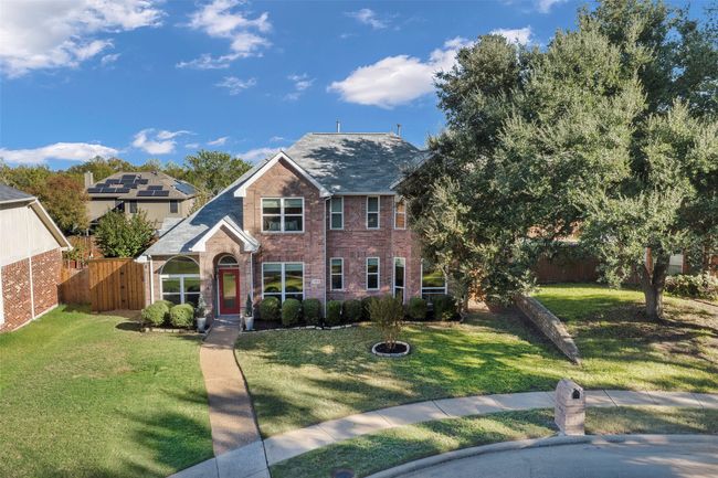 Beautiful cul-de-sac location with pool and extra side yard! | Image 29