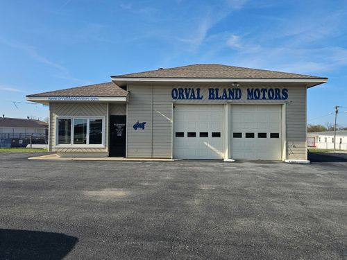 119 W Us Highway 54, El Dorado Springs, MO, 64744-1823 | Card Image