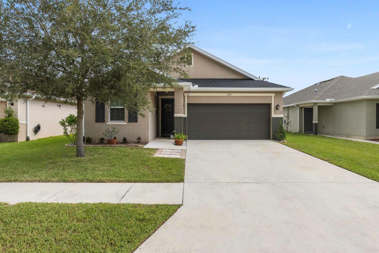Pine Trail Cir, Port Saint Lucie, FL 34983