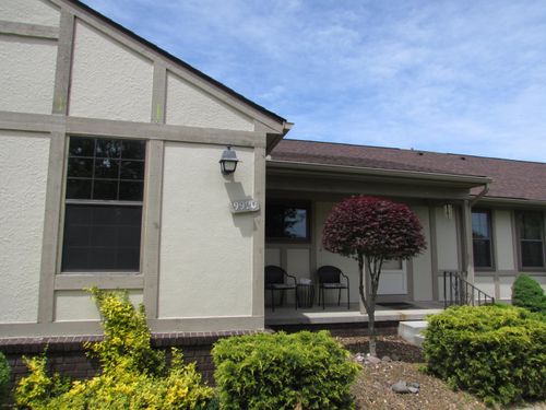 9920 Cambridge Ct, South Lyon, MI, 48178-8516 | Card Image