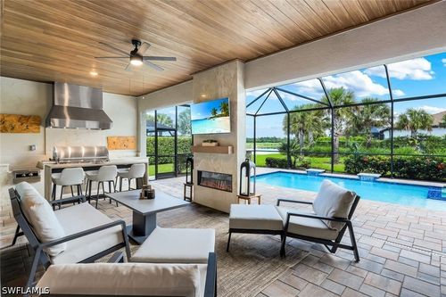 9151 Snowy Owl Way, NAPLES, FL, 34120-1947 | Card Image