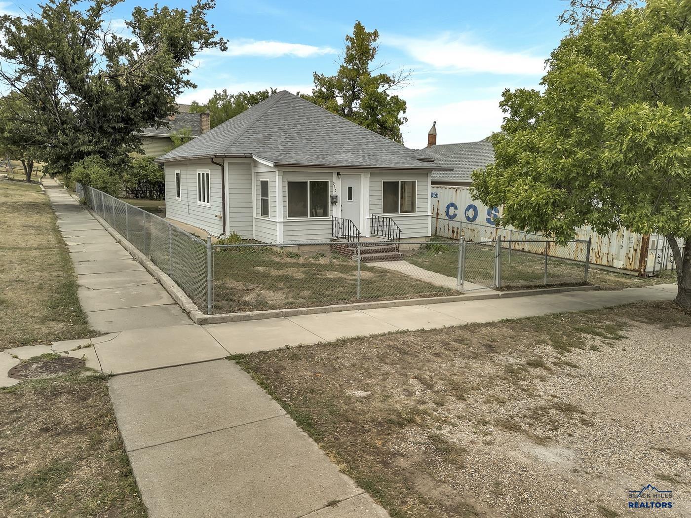 5th St, Rapid City, SD 57701