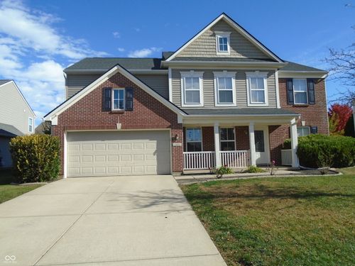 2097 S Woodgrove Way, New Palestine, IN, 46163-9261 | Card Image