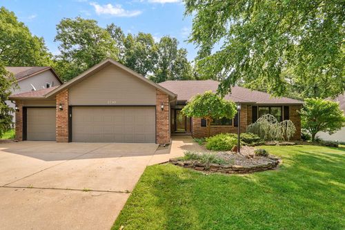 2790 S Eldon Ave, Springfield, MO, 65807-5546 | Card Image