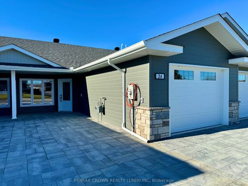 24 Golf Ave, Kapuskasing, ON, P5N3J6 | Card Image