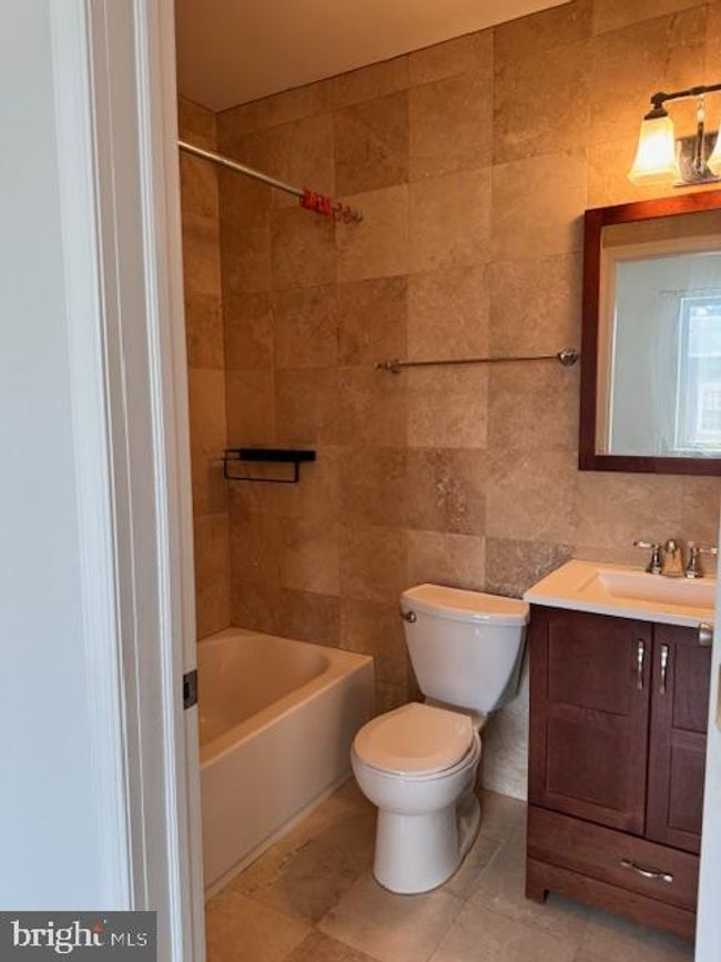1129 Green St, Townhouse with 5 bedrooms, 5 bathrooms and null parking in PHILADELPHIA PA | Image 13