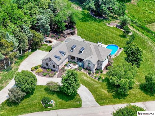 3940 Nicholas Ct, Roca, NE, 68430-4208 | Card Image