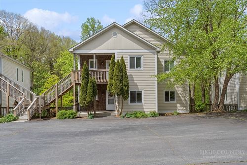 301-174 Evergreen Springs Ct, Blowing Rock, NC, 28605-9878 | Card Image