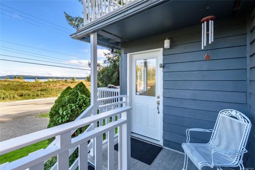 5429 Island Highway, Union Bay, BC, V0R | Card Image