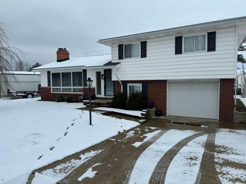 122 Columbia Dr, Waverly, OH, 45690-1249 | Card Image