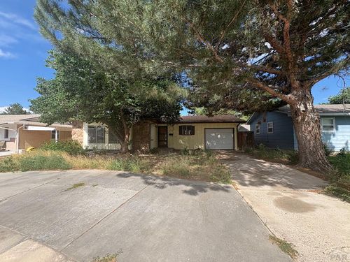 1818 Maplewood Dr, Pueblo, CO, 81005-2410 | Card Image