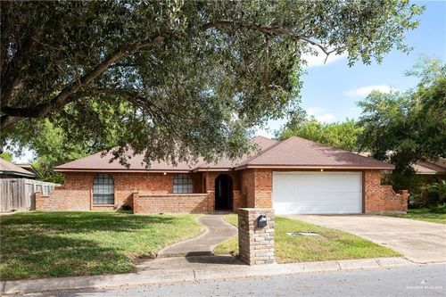 3100 Hummingbird Ave, McAllen, TX, 78504-5009 | Card Image