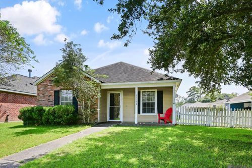 17142 Deer Meadow Ave, Baton Rouge, LA, 70816-1788 | Card Image