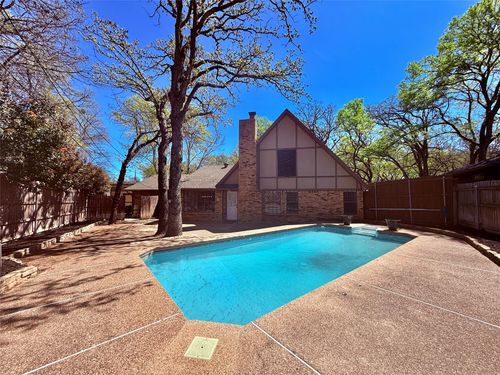 4804 Fawn Valley Ct, Arlington, TX, 76017-1276 | Card Image