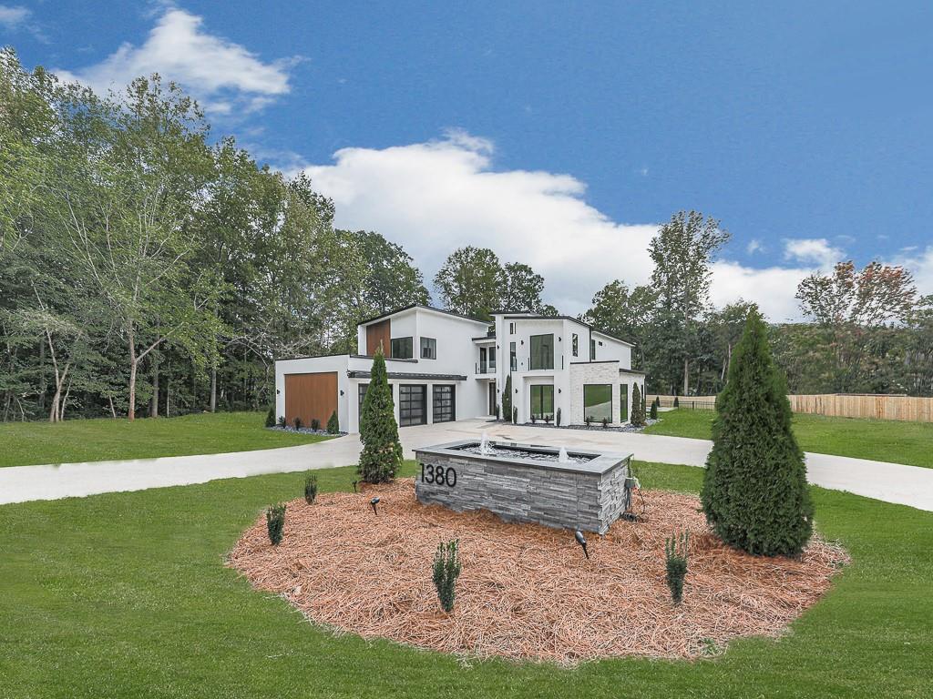 Allgood Rd, Marietta, GA 30062
