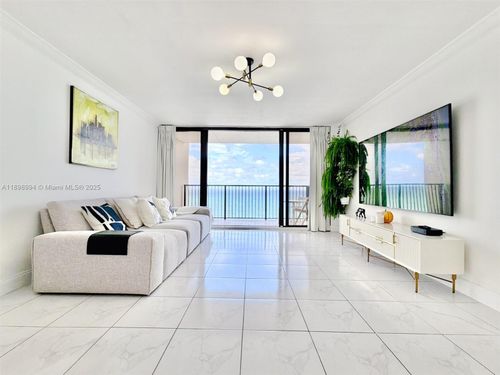 apt-1402-2101 S Ocean Dr, Hollywood, FL, 33019-2509 | Card Image