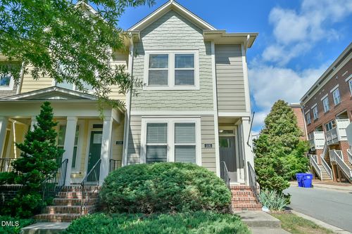 106 Kiley St, Chapel Hill, NC, 27516-6079 | Card Image
